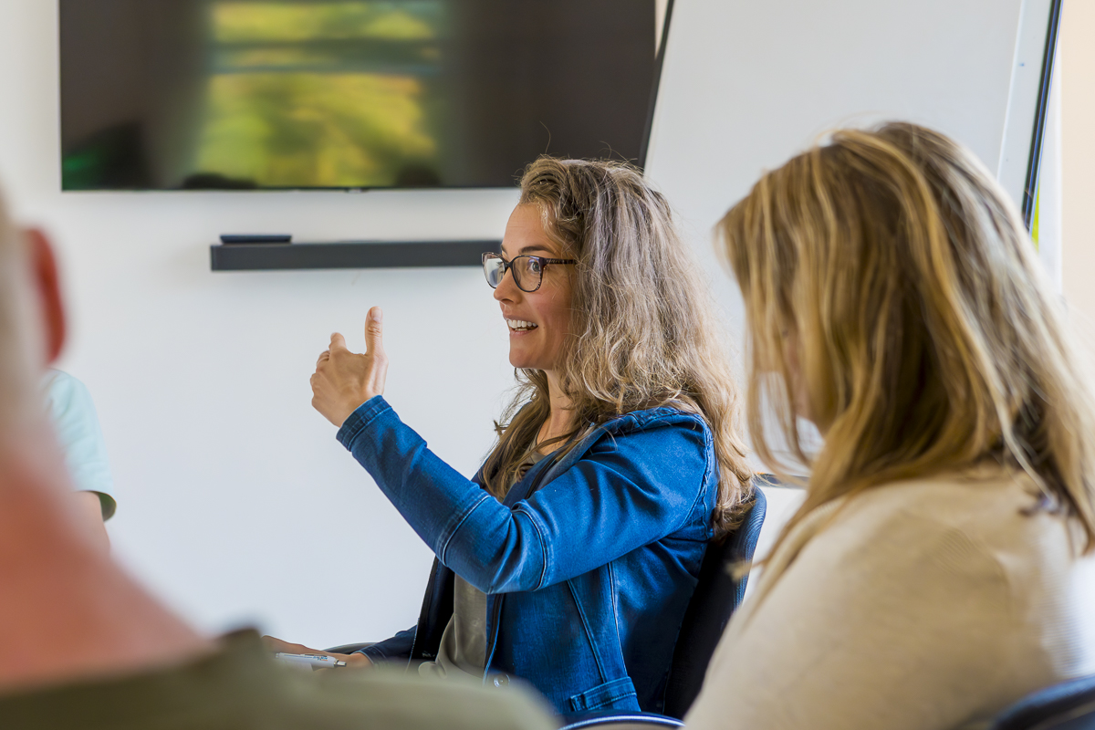 header for Overdracht en tegenoverdracht: wat er op je wordt gelegd en wat je zelf overneemt  